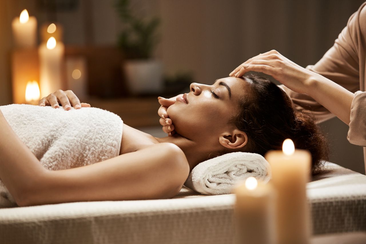 Thai massage therapy